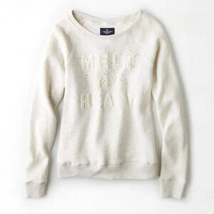 American Eagle Melt My Heart Cream Sweatshirt
